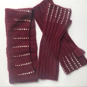 Matching head wrap and fingerless gloves